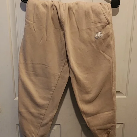Nike Beige/Sand Drift Hoodie and Sweatpants Set - Picture 7 of 8